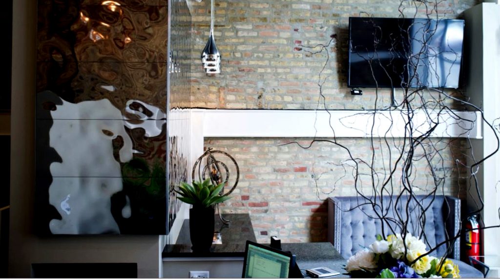 Skilled Cosmetic Dentist at Dental Professionals of Lincoln Park